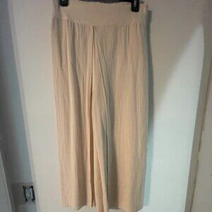 Coco + Carmen Beige Pant Skirt New Condition